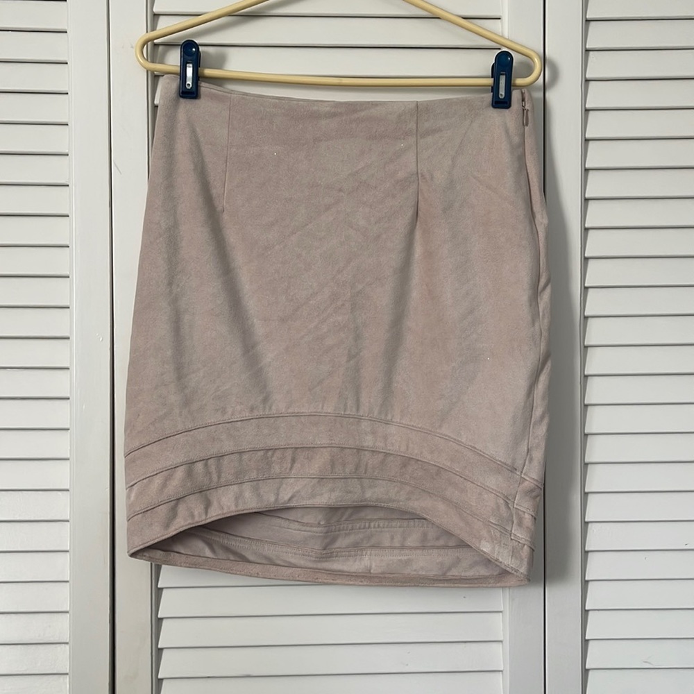 Bebe NFC Faux Suede High Low Mini Skirt - NWT - size M